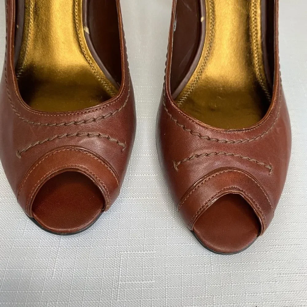 Antonia Melani 4" Peep Toe Heels - Picture 3 of 12